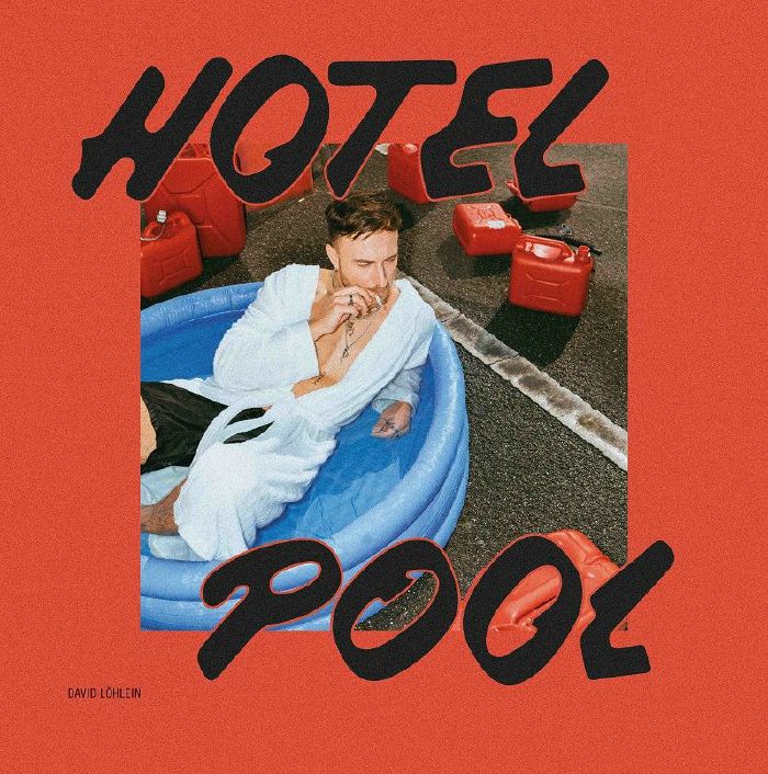 David Lohlein Hotel Pool