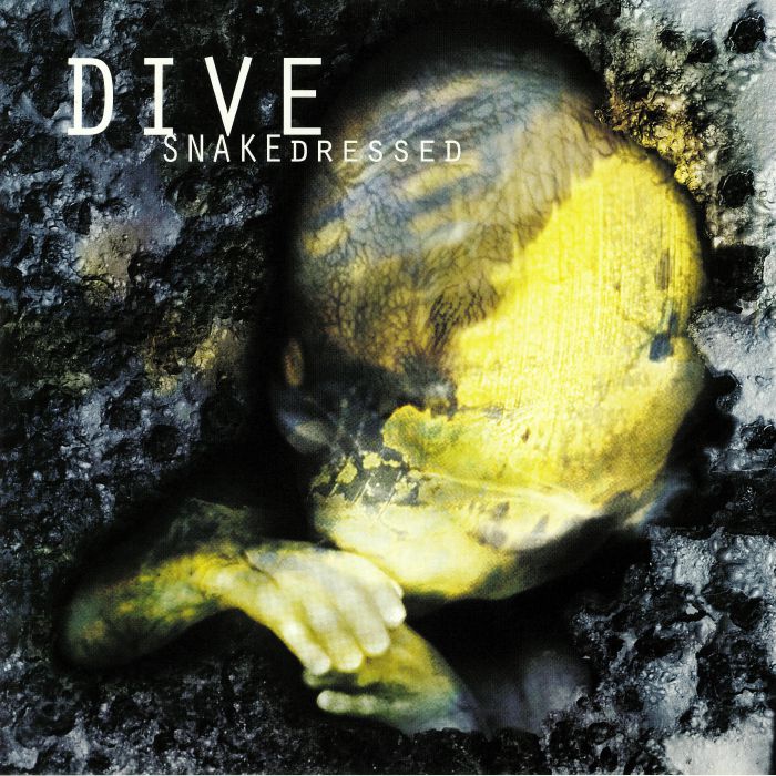 Dive Snakedressed
