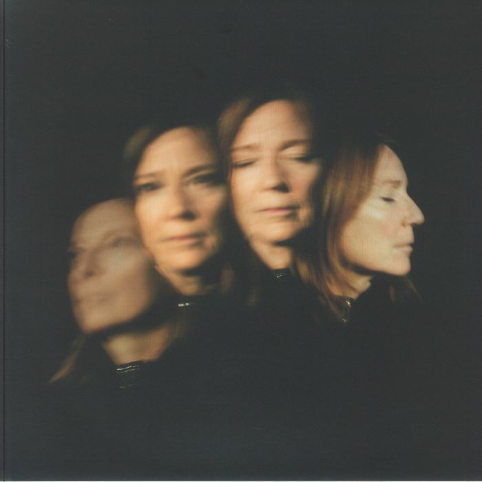 Beth Gibbons – Lives Outgrown (Deluxe Edition) vinyl cover