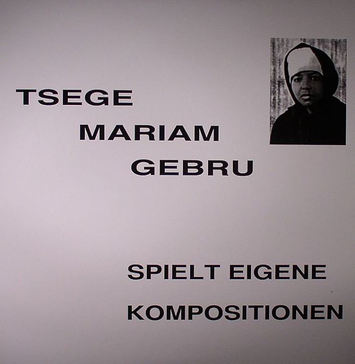 Tsege Mariam Gebru Spielt Eigene Komposition