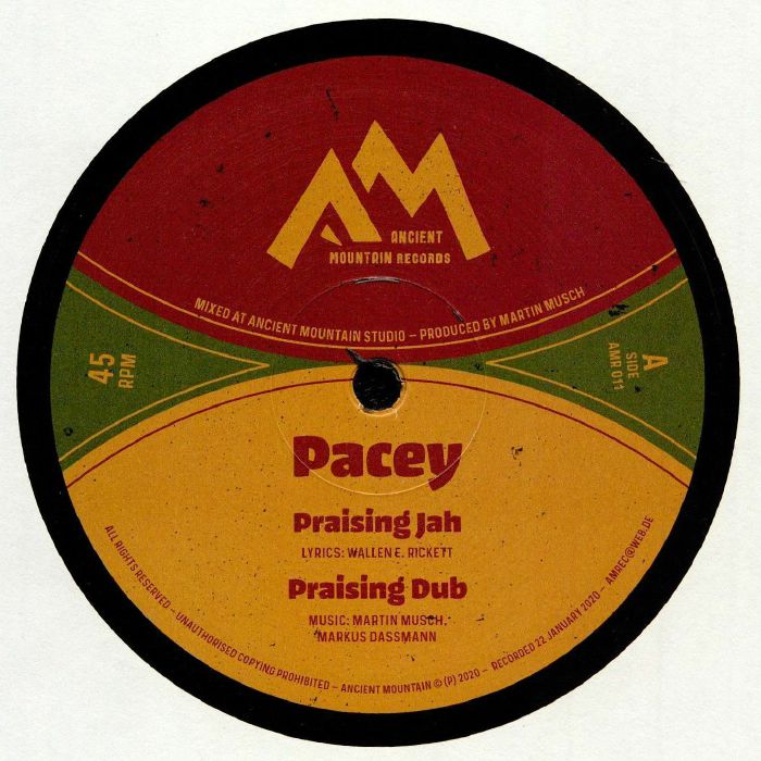 Pacey Praising Jah