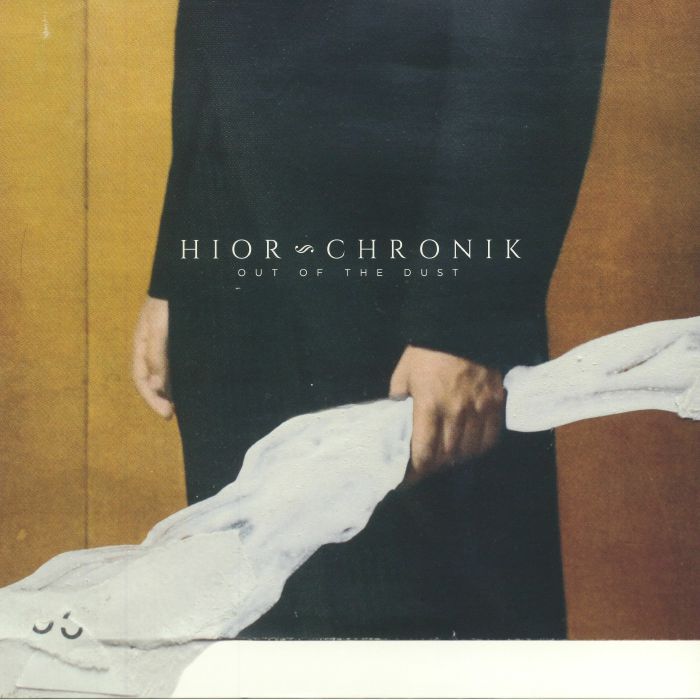 Hior Chronik Out Of The Dust