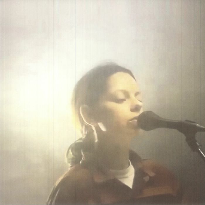 Tirzah – Trip9love vinyl cover