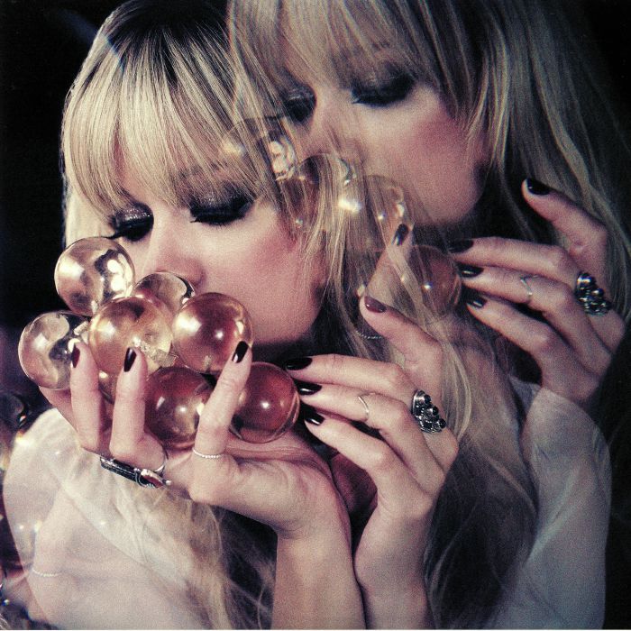 Chromatics – Camera vinyl cover