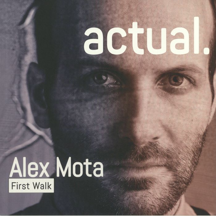 Alex Mota First Walk