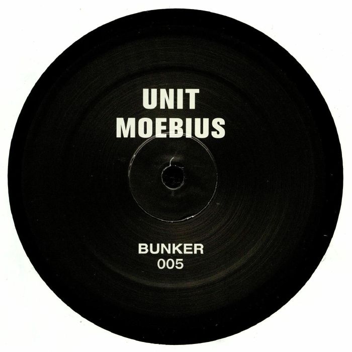 Unit Moebius BUNKER 005
