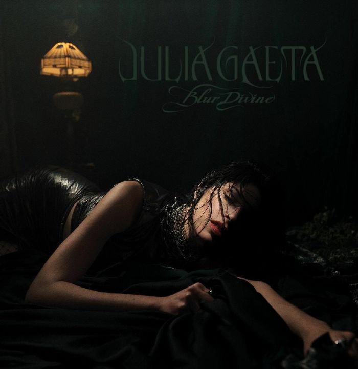 Julia Gaeta – Blur Divine vinyl cover