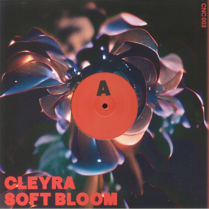 Cleyra Soft Bloom