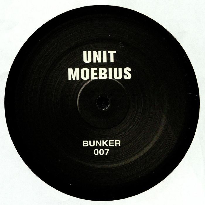 Unit Moebius BUNKER 007